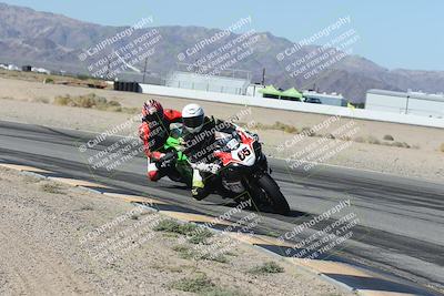 media/Oct-30-2025-Racers Edge (Thu) [[dabbdaf680]]/3-B Group/Session 3 (Turn 15 Inside)/